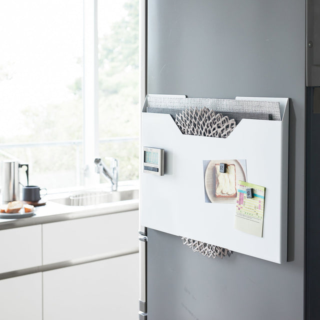 Magnetic Activity Book Holder