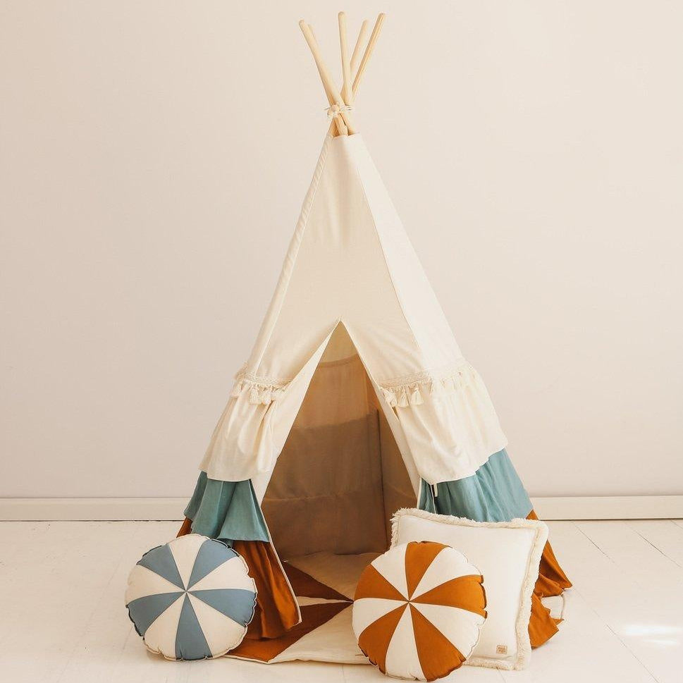 “Circus” Teepee Tent with Frills