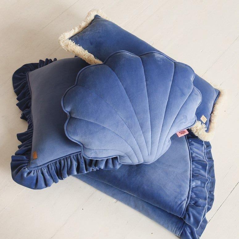 Blue sapphire velvet shell cushion.