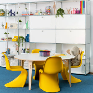 Art Tables & Chairs