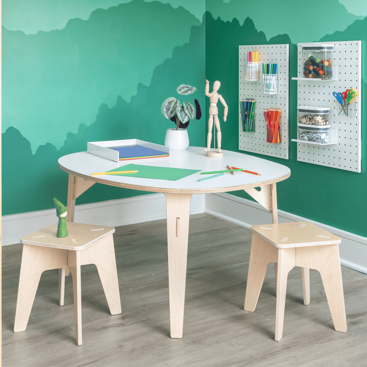 Natural Table by Sprout
