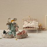 Baby Mouse in Carry Cot - Rose