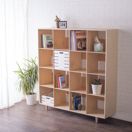 Cube Toy Hub by Sprout