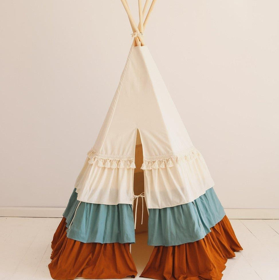“Circus” Teepee Tent with Frills