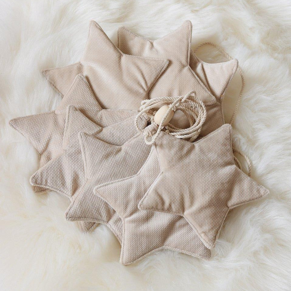 Velvet “Cream Dust” Garland with Stars