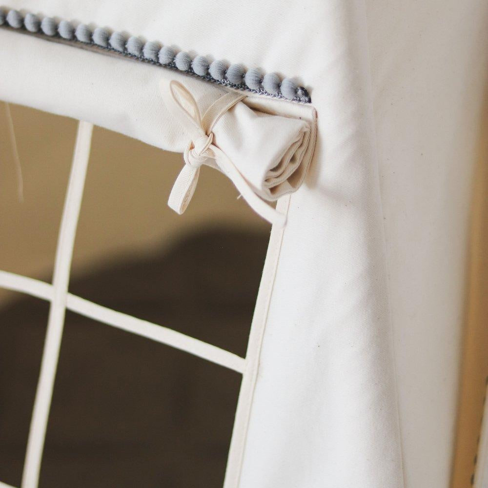 “Grey Pompoms” Teepee Tent with Pompoms